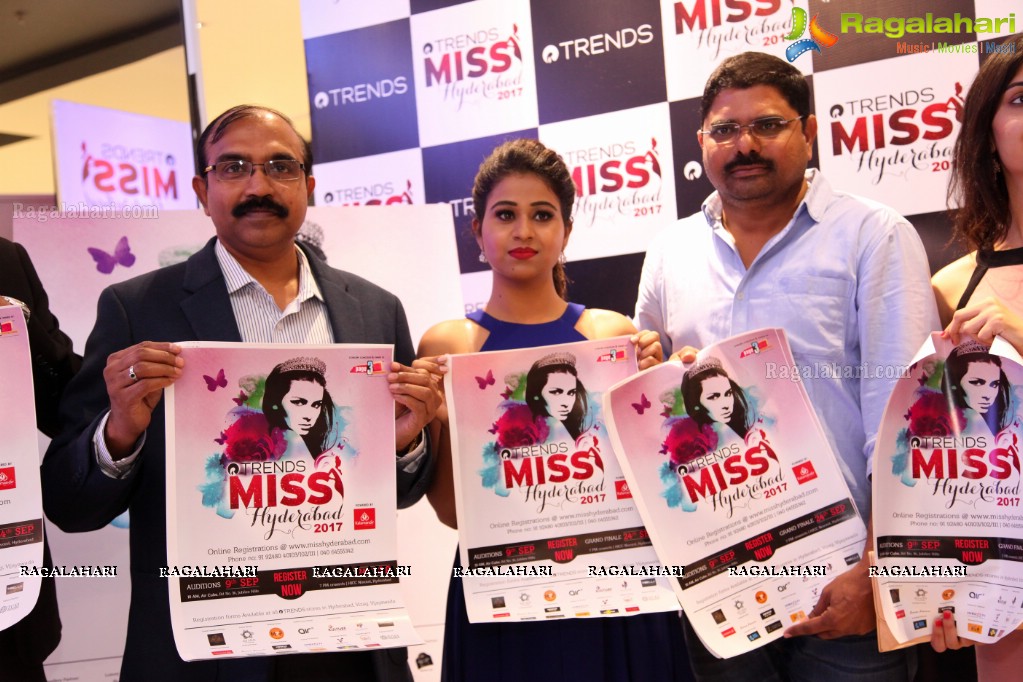 Trends Miss Hyderabad 2017 Launch by Page 3 Entertainments at Reliance Trends