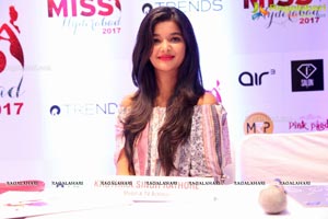 Trends Miss Hyderabad 2017 Launch