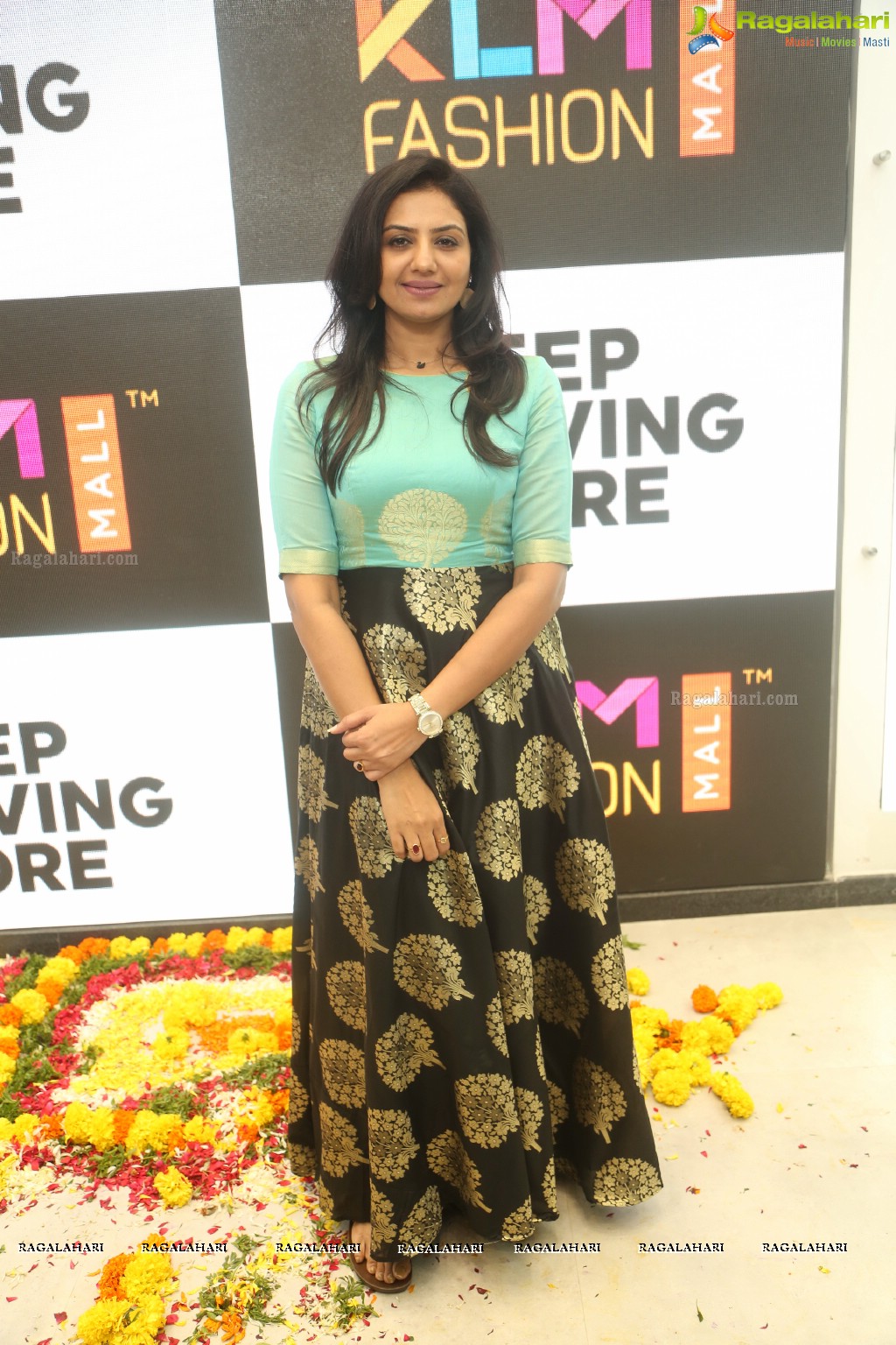 Grand Launch of KLM Fashion Mall at Ameerpet