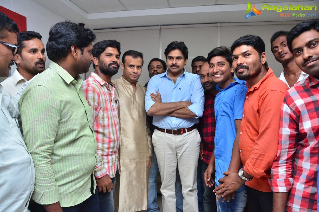 Pawan Kalyan visited Andhra Prabha Hyderabad Office for Ganapathi Pooja