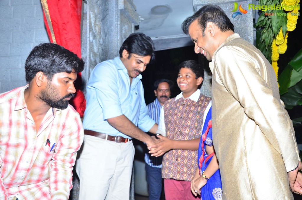 Pawan Kalyan visited Andhra Prabha Hyderabad Office for Ganapathi Pooja