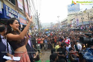 Pragya Jaiswal Launches 30th BNEW Mobile Store