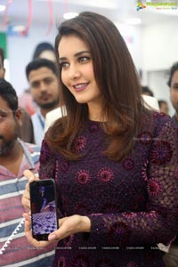 Raashi Khanna Big C Mobile Store