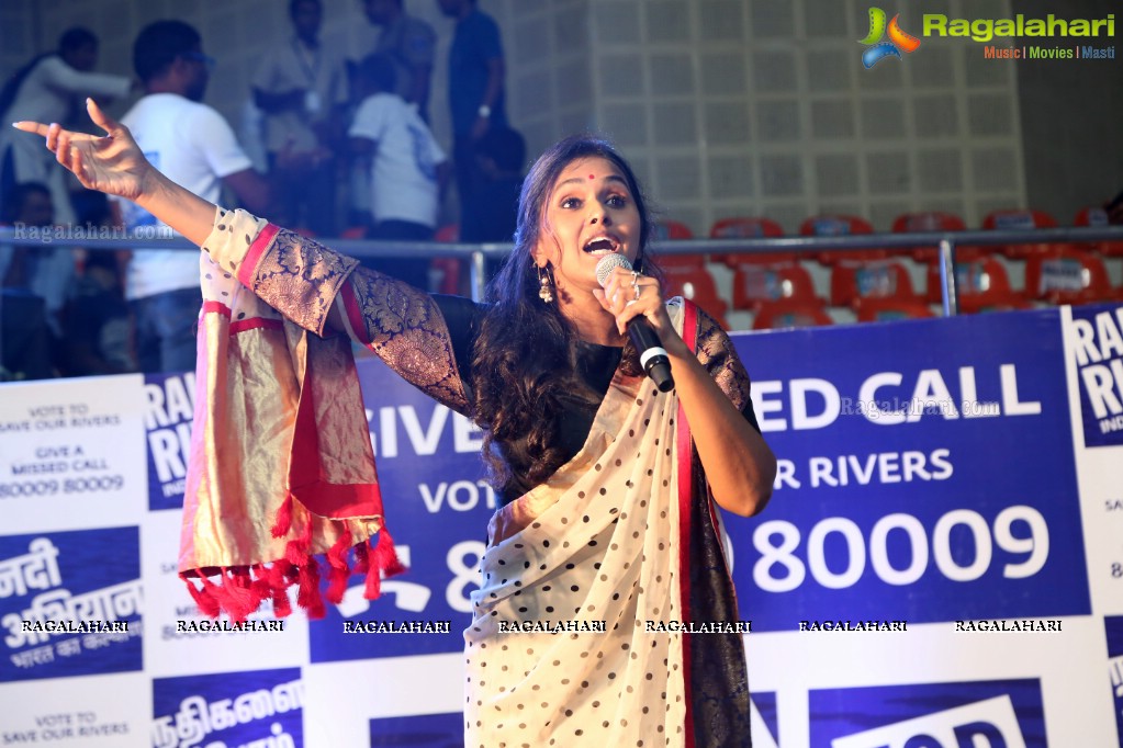 Rally For Rivers Event - MM Keeravani In Conversation with Sadhguru at Gachibowli Indoor Stadium