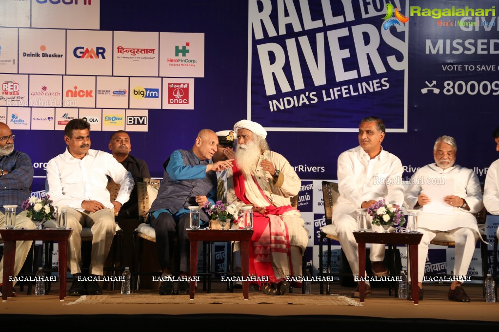 Rally For Rivers Event - MM Keeravani In Conversation with Sadhguru at Gachibowli Indoor Stadium