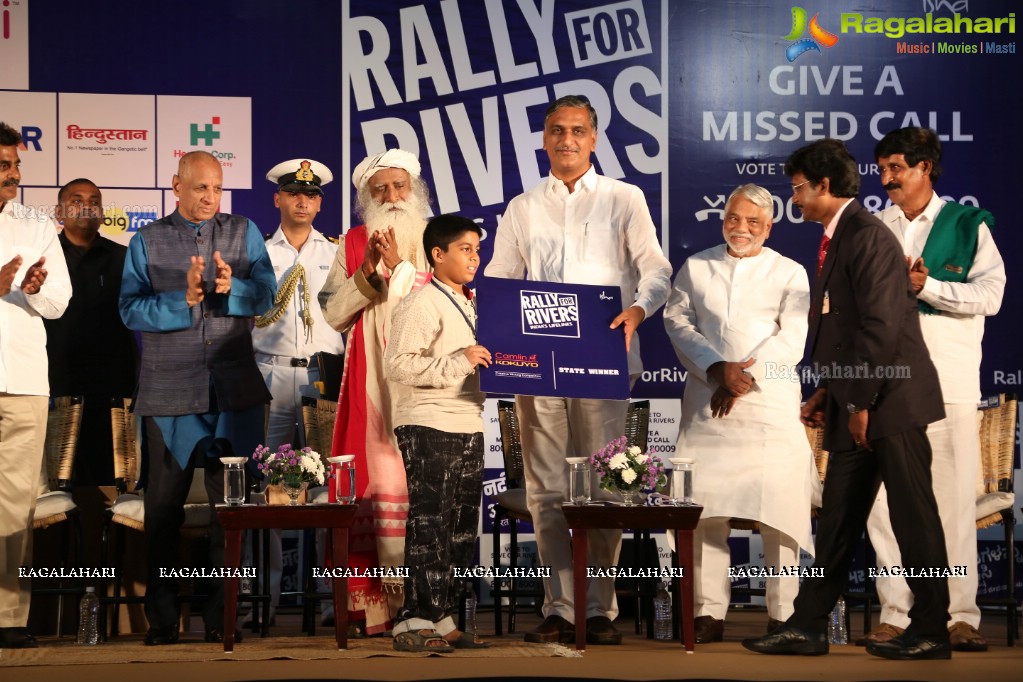 Rally For Rivers Event - MM Keeravani In Conversation with Sadhguru at Gachibowli Indoor Stadium