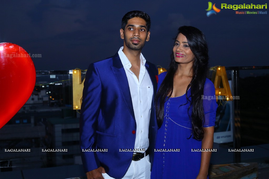 Sushila Bokadiya's Son Ronak's Birthday Bash at Karma