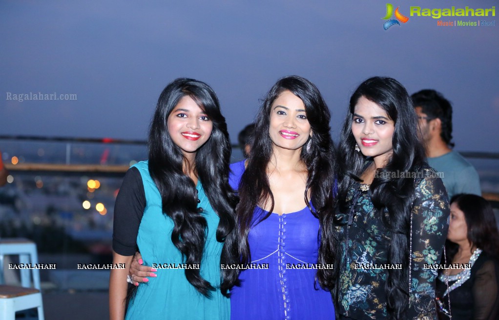 Sushila Bokadiya's Son Ronak's Birthday Bash at Karma