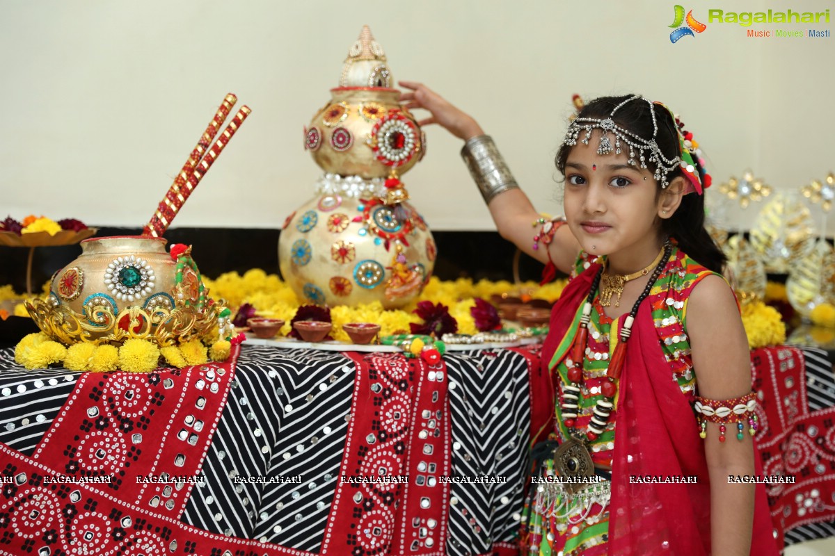 Sanskruti Ladies Club Dandiya Celebrations 2017 at Taj Deccan, Hyderabad