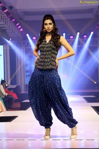 Sarva Fashion Show