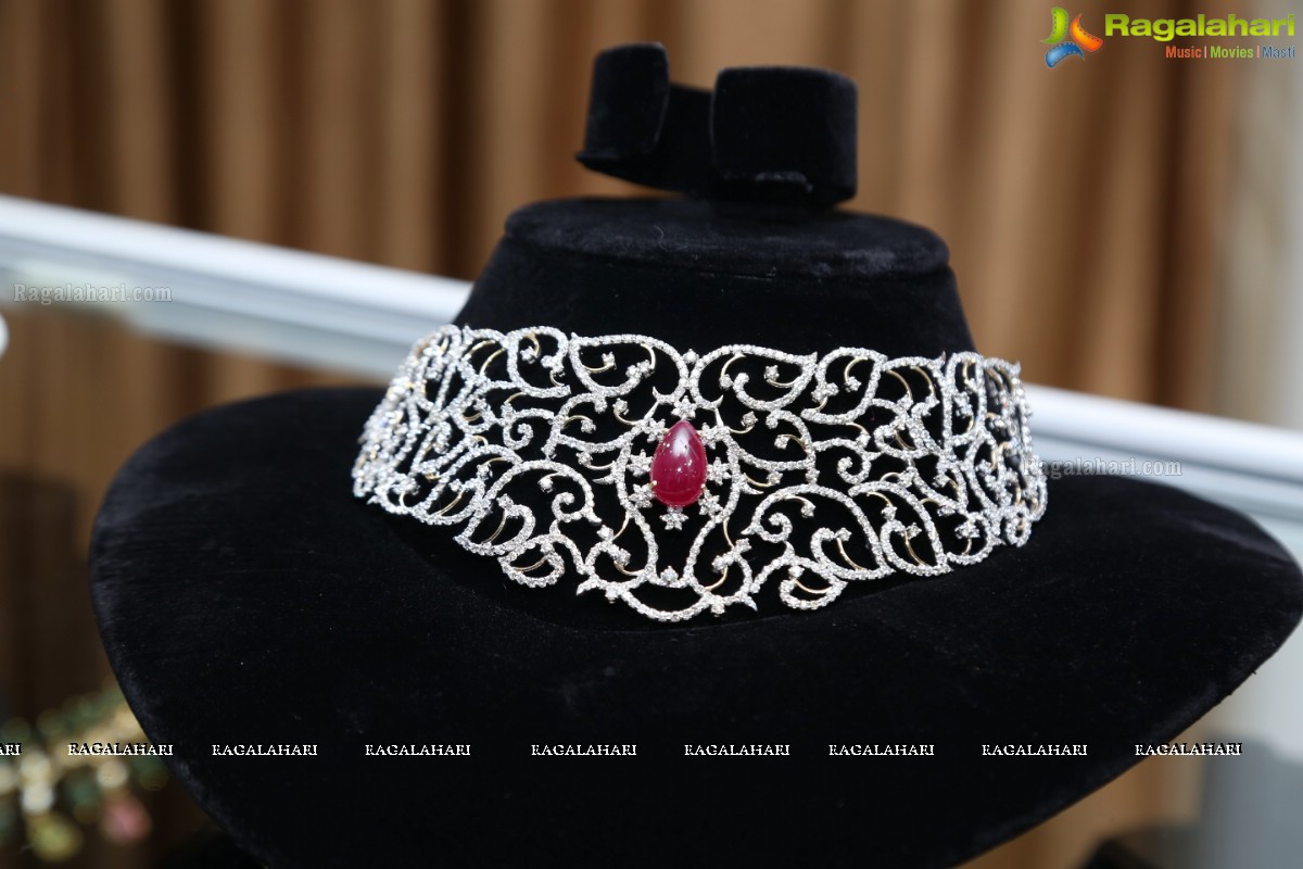 Diamond and Uncut Polki Jewellery Showcase by Shalini Modani at Jubilee Hills International Centre