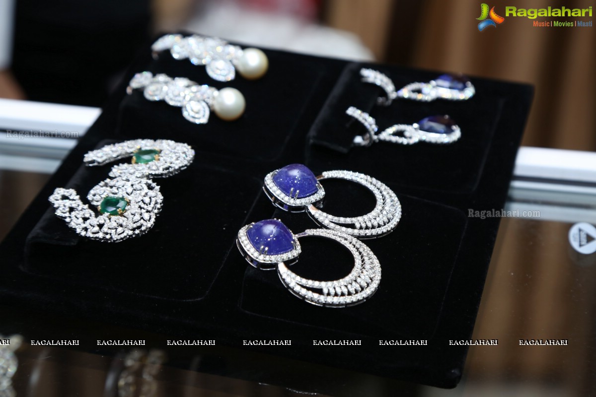 Diamond and Uncut Polki Jewellery Showcase by Shalini Modani at Jubilee Hills International Centre