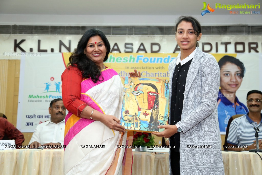 Interactive Session with Smriti Mandhana at KLN Prasad Auditorium, Red Hills