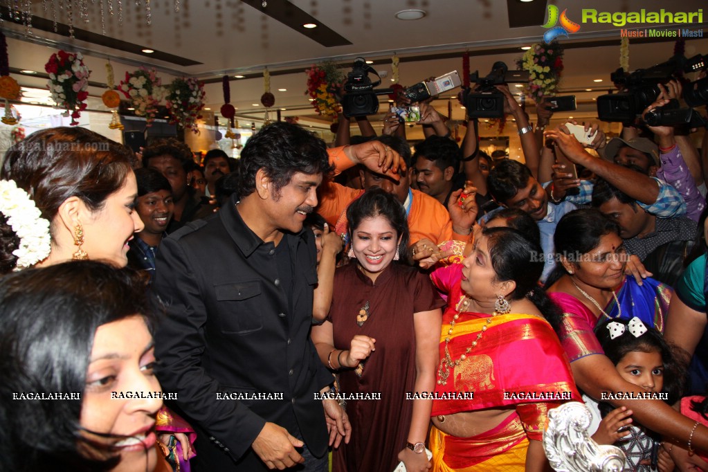 Akkineni Nagarjuna launches South India Shopping Mall at Madinaguda