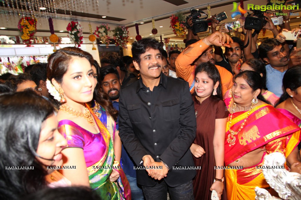 Akkineni Nagarjuna launches South India Shopping Mall at Madinaguda