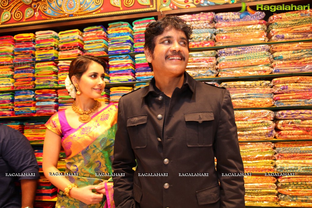 Akkineni Nagarjuna launches South India Shopping Mall at Madinaguda