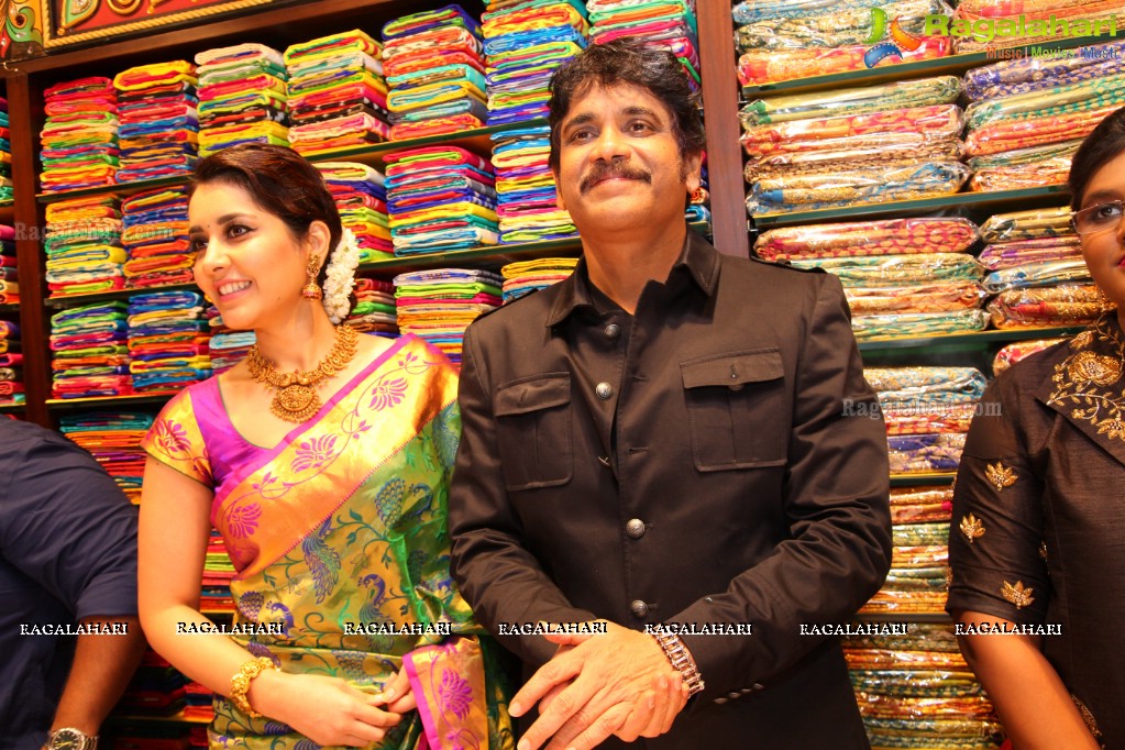 Akkineni Nagarjuna launches South India Shopping Mall at Madinaguda