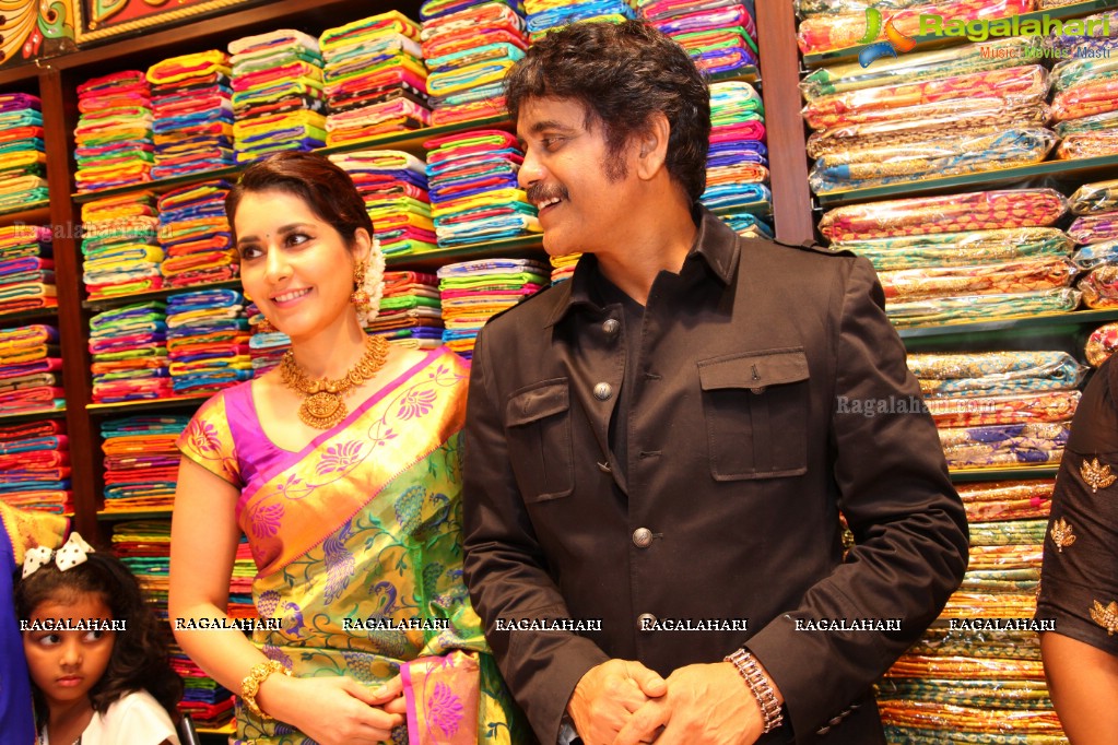 Akkineni Nagarjuna launches South India Shopping Mall at Madinaguda