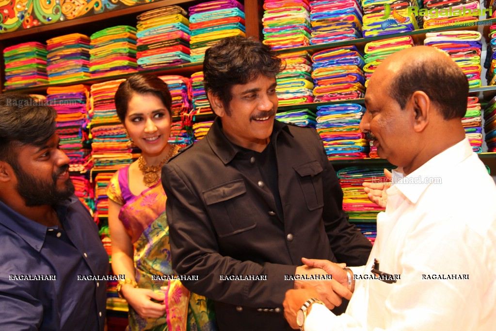 Akkineni Nagarjuna launches South India Shopping Mall at Madinaguda