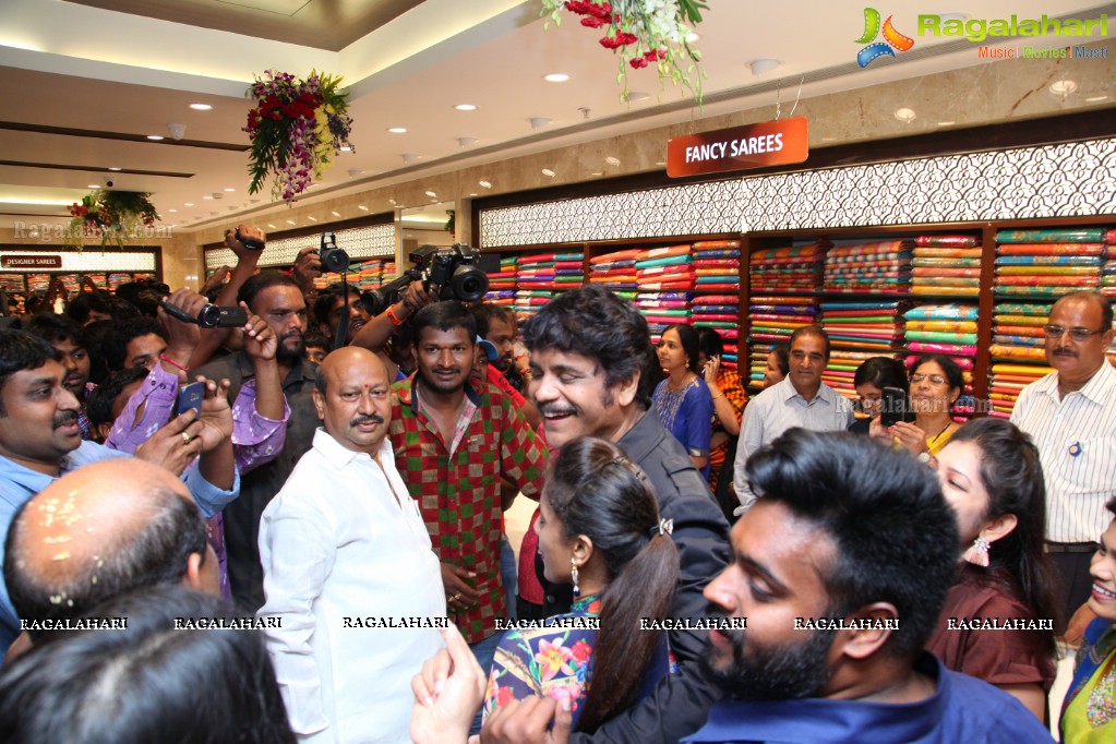 Akkineni Nagarjuna launches South India Shopping Mall at Madinaguda