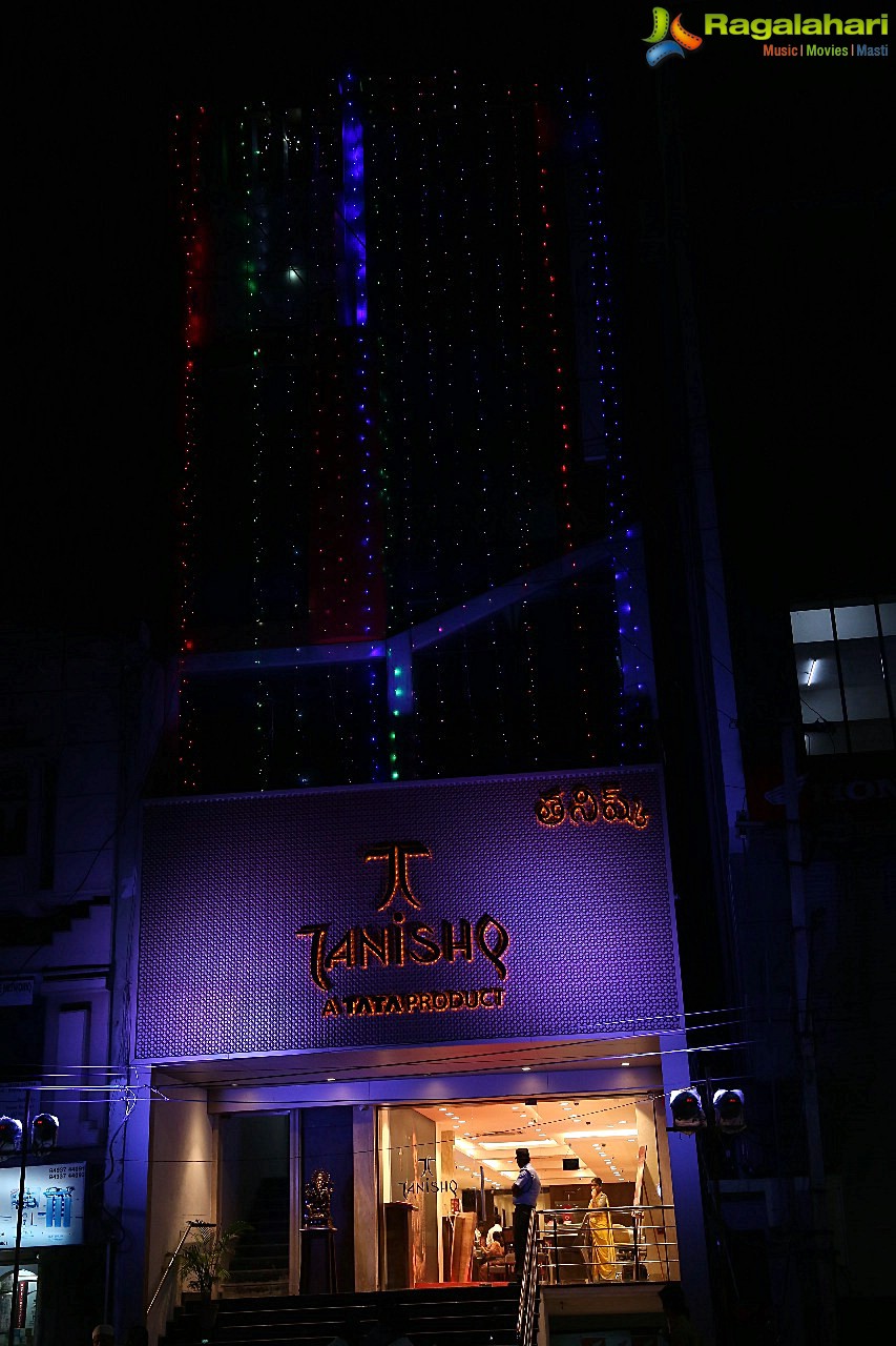 Tanishq Showroom Launch, Anantapur