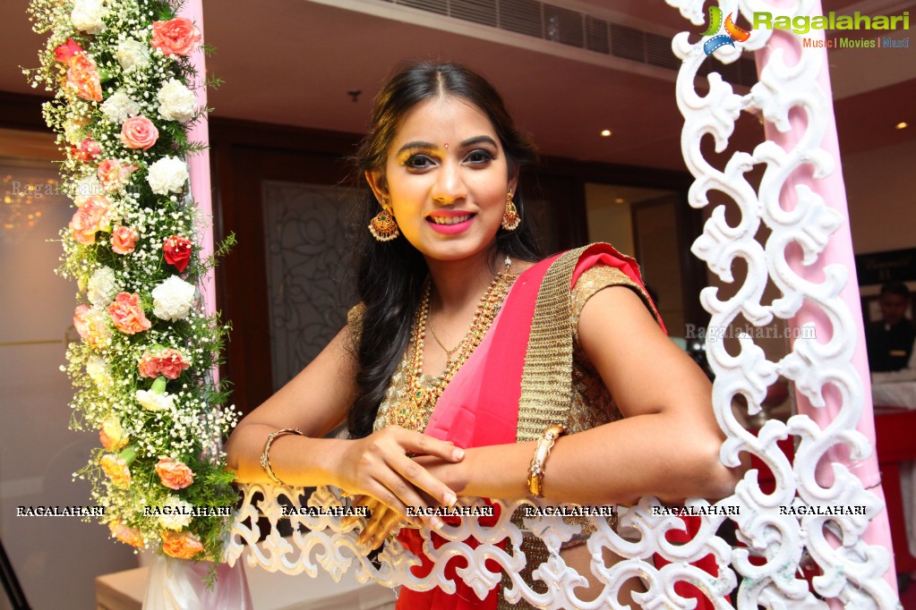 Neelya Bhavani launches Trendz Vivah Exhibition at Taj Krishna