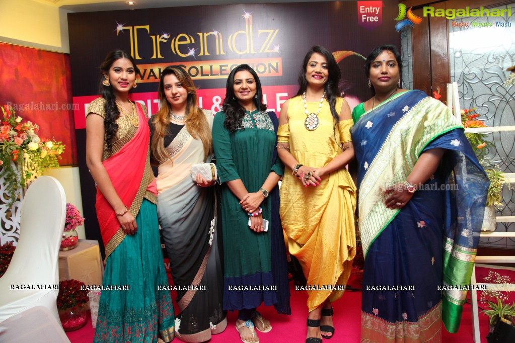 Neelya Bhavani launches Trendz Vivah Exhibition at Taj Krishna