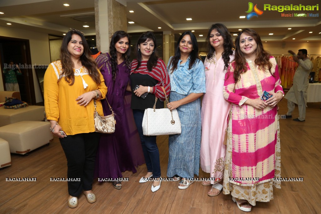 TS Luxury Festive Collection 2017 Launch at Tibrewala Residence