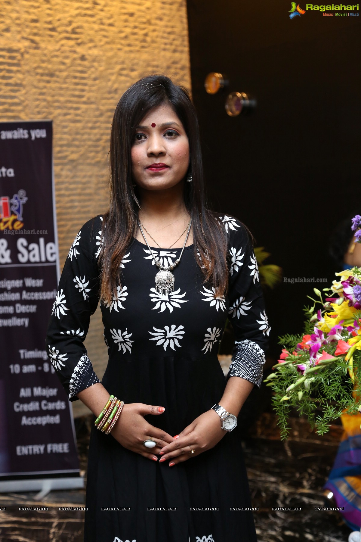 Mithuna Valiya launches Akriti Elite Exhibition and Sale at Park Hyatt