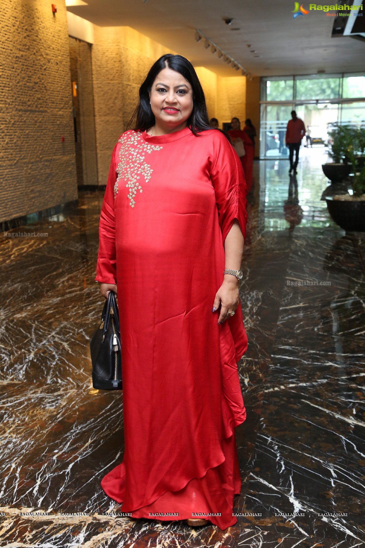 Mithuna Valiya launches Akriti Elite Exhibition and Sale at Park Hyatt