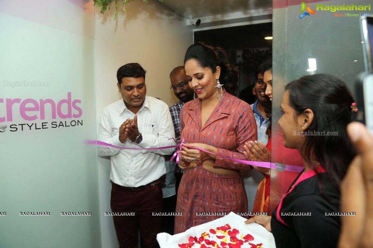 Anasuya launches Green Trends at Kukatpally, Hyderabad