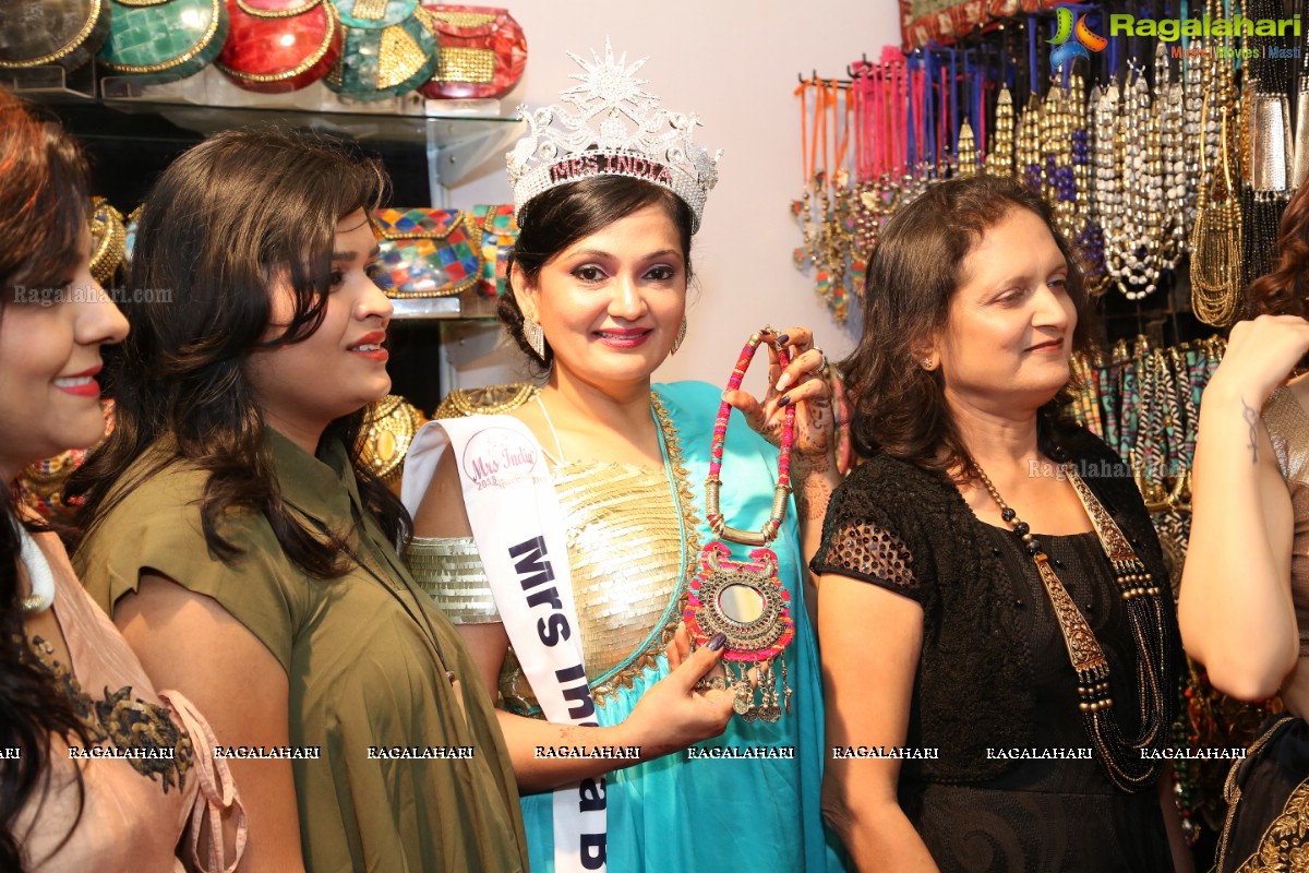 Diksha Panth launches Desire Designer Exhibition at N Convention