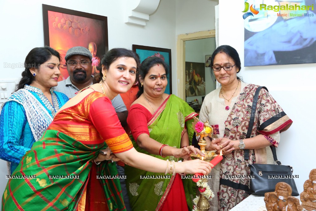 Saahaya Foundation Ganesh Idol Workshop at VSL Visual International Art Gallery, Hyderabad