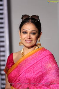 Shobana launches ‘Jadooz Centre’ Pilot Project