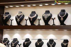 Sree Kumaran Jewellery Store
