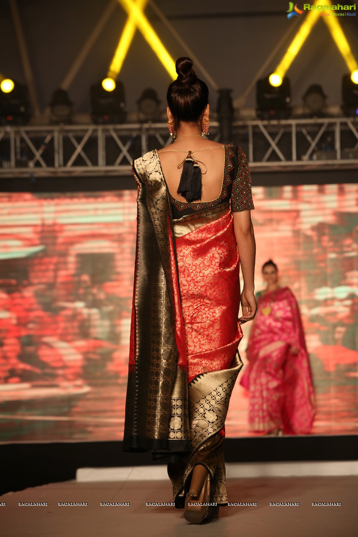 Maggam Telangana Vastra Show at N Convention