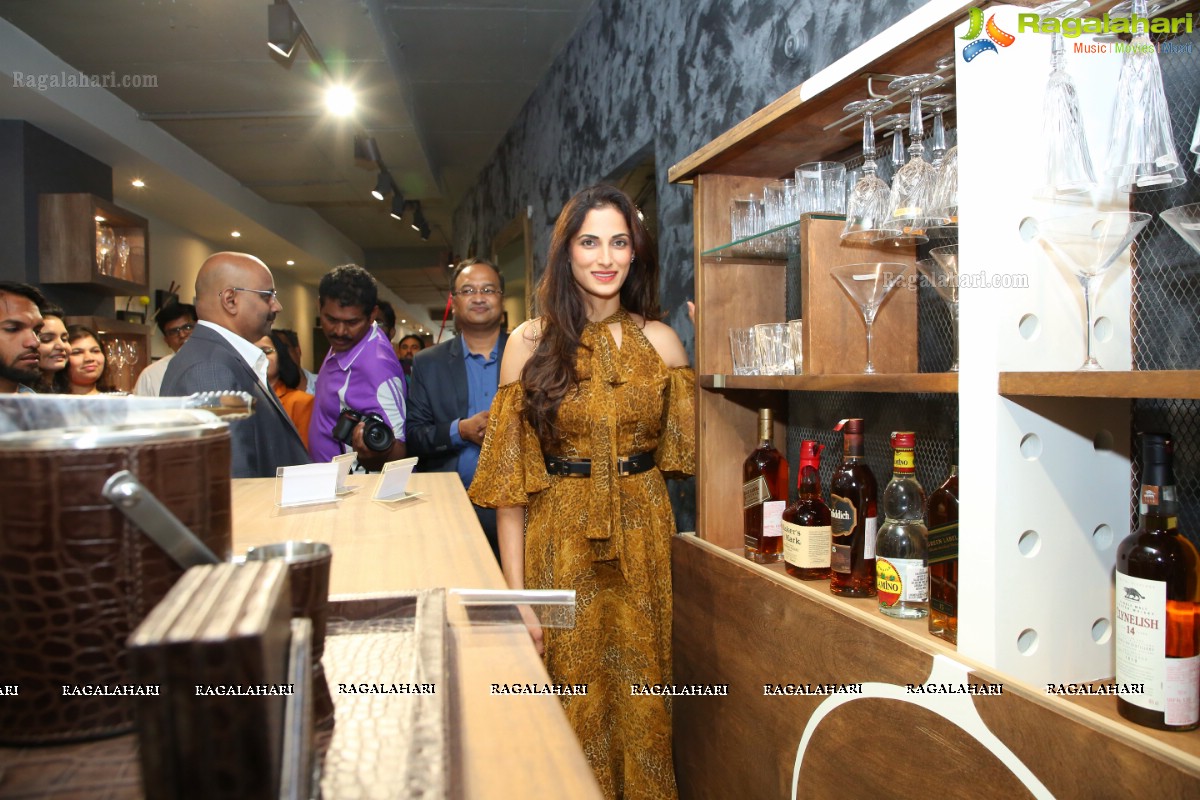 Shilpa Reddy launches Meubles at Banjara Hills, Hyderabad