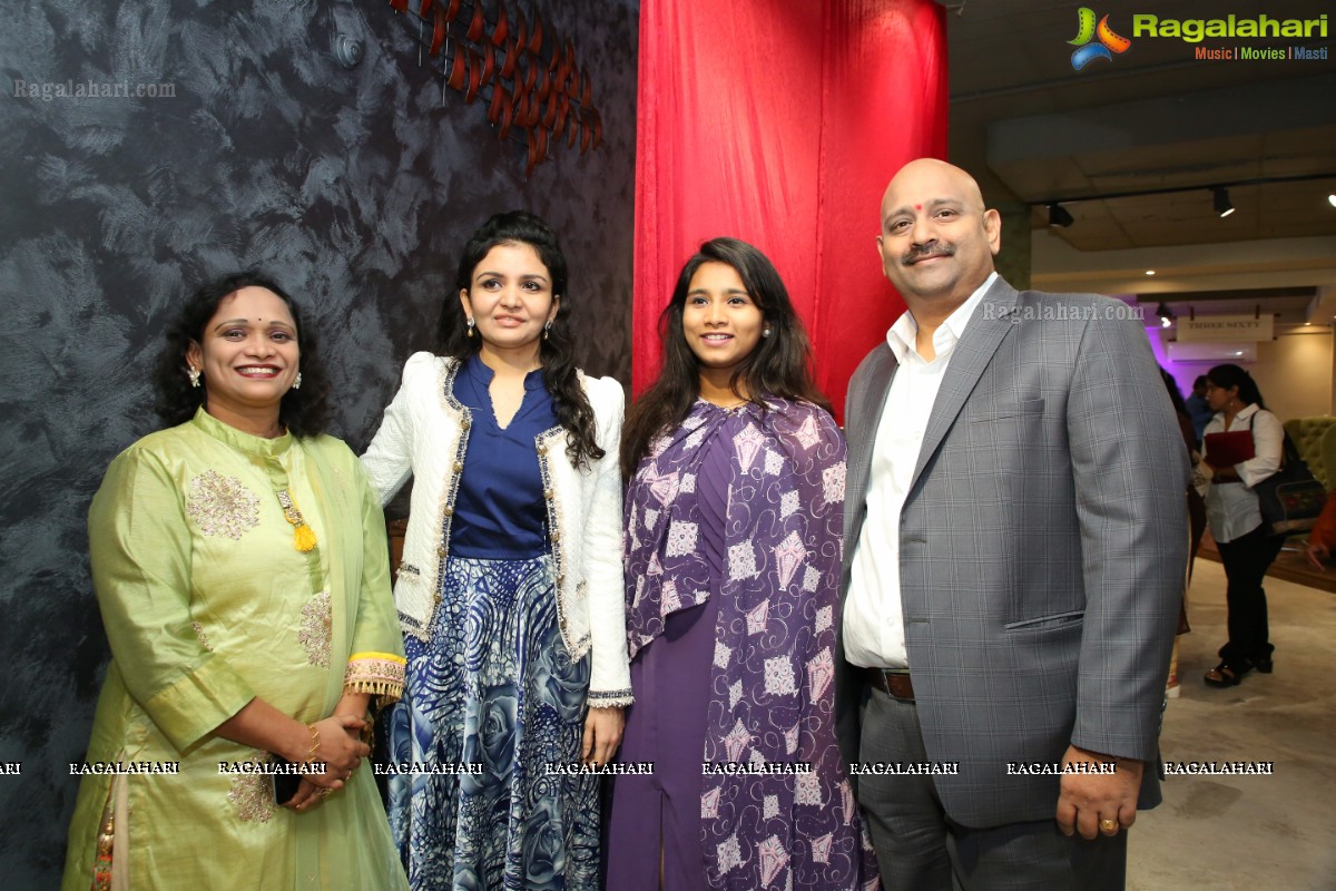 Shilpa Reddy launches Meubles at Banjara Hills, Hyderabad