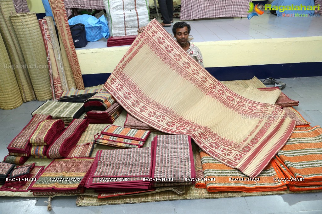 Swayambhar NARI Handicrafts Exhibition from Shantiniketan, West Bengal at YWCA, Secunderabad