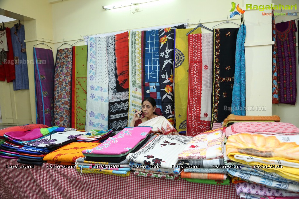 Swayambhar NARI Handicrafts Exhibition from Shantiniketan, West Bengal at YWCA, Secunderabad