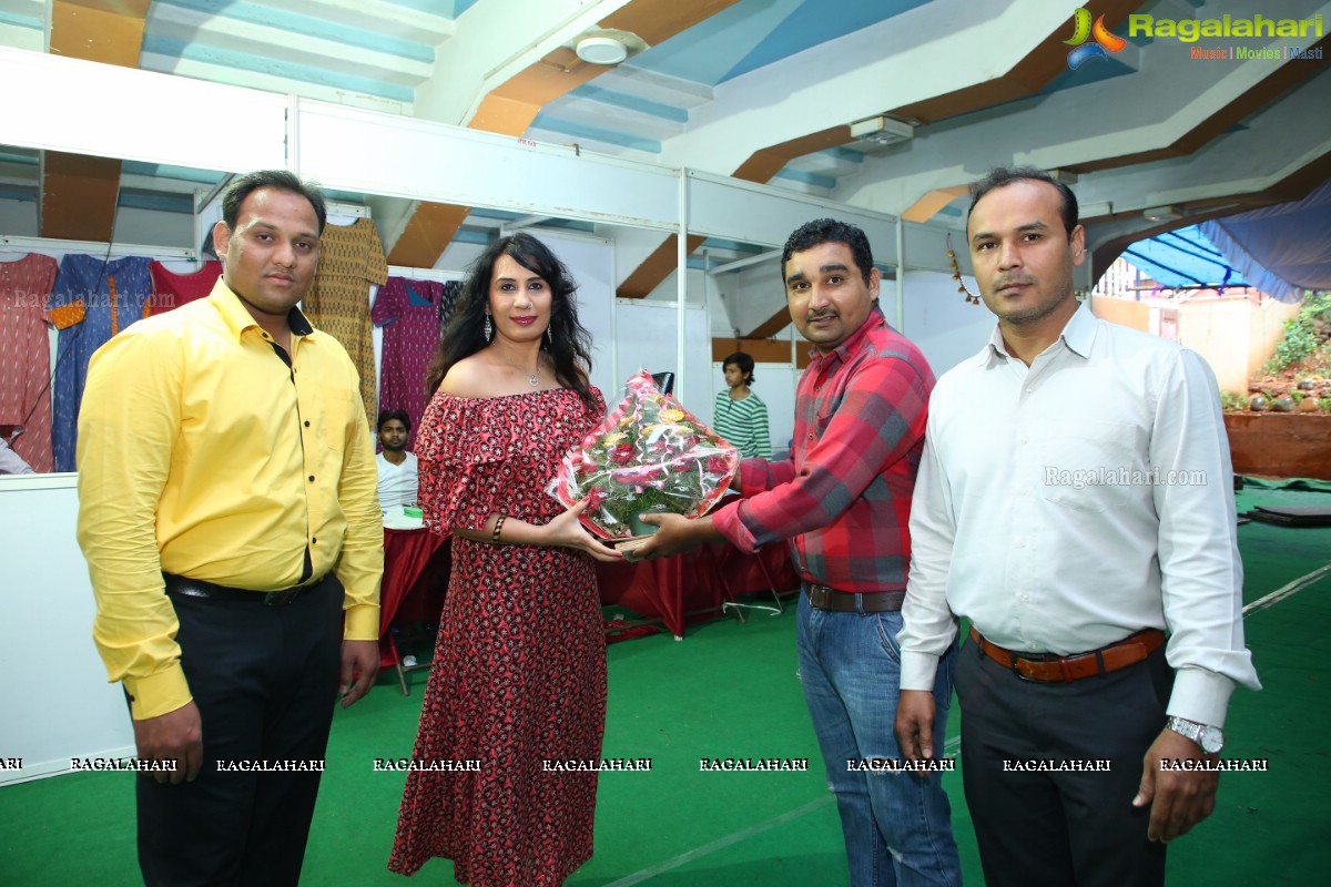 Ruchika Sharma launches Silk & Cotton Expo at Sri Satya Sai Nigamagamam