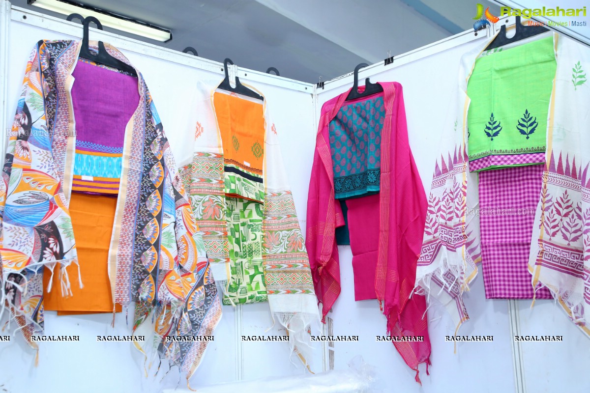 Ruchika Sharma launches Silk & Cotton Expo at Sri Satya Sai Nigamagamam