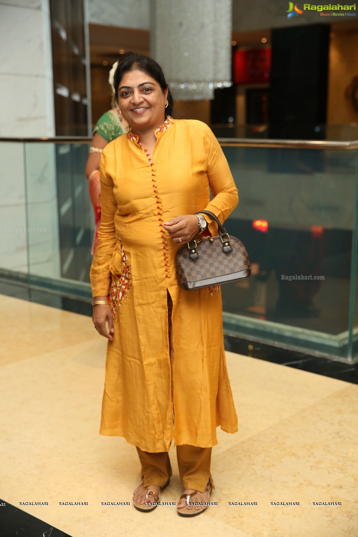 Mrs Saheli 2018 Fashion Show at Taj Vivanta