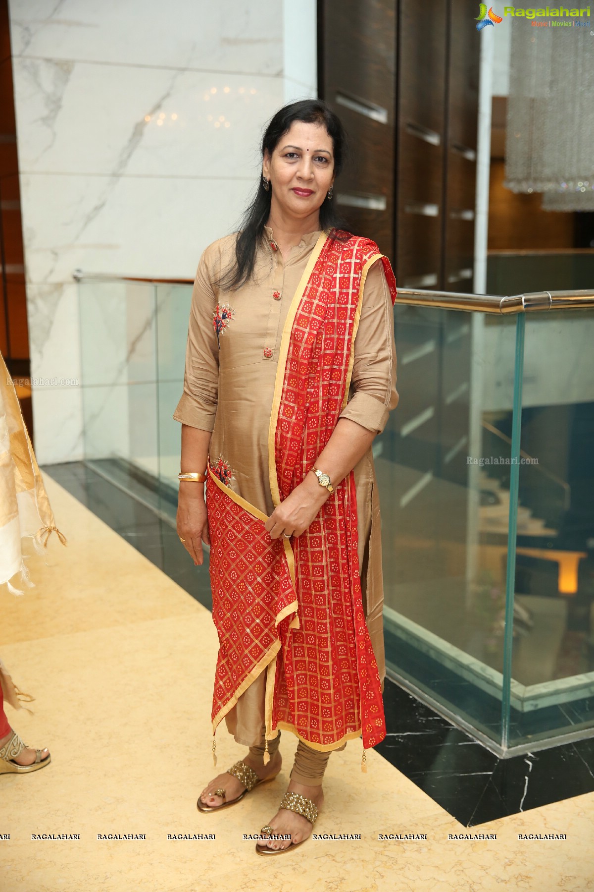 Mrs Saheli 2018 Fashion Show at Taj Vivanta