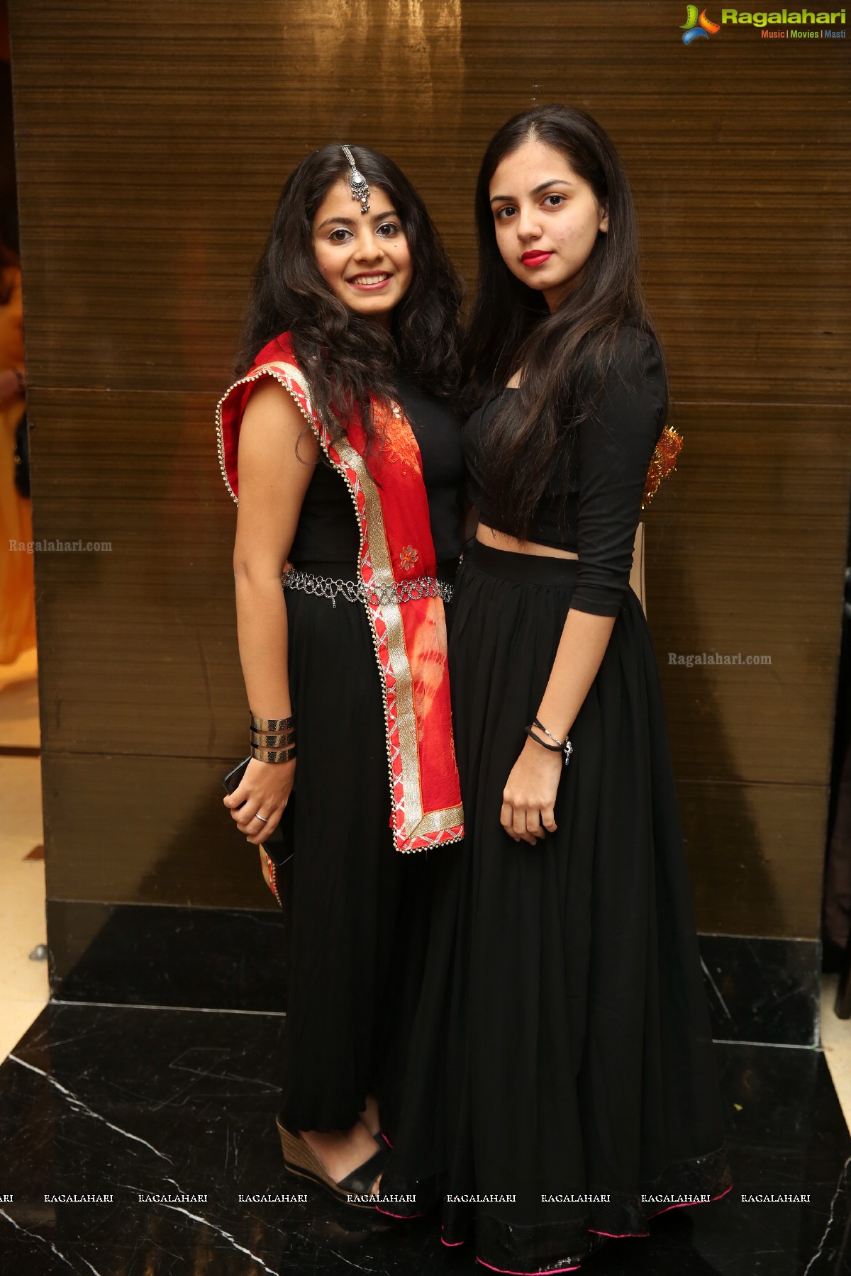 Mrs Saheli 2018 Fashion Show at Taj Vivanta