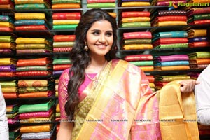 Anupama Parameshwaran at Kukatpally Kancheepuram VRK Silks