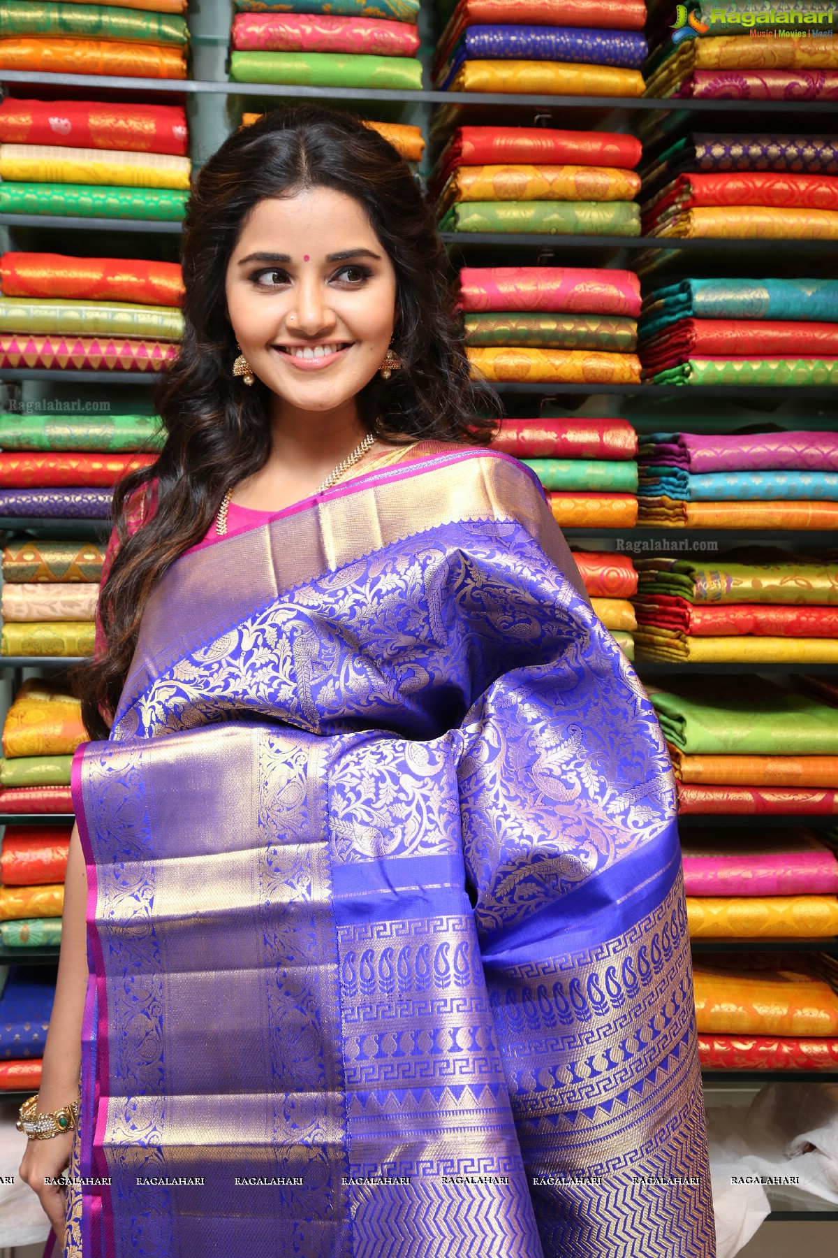 Anupama Parameshwaran Launches Designer & Fancy Sections at Kukatpally Kancheepuram VRK Silks