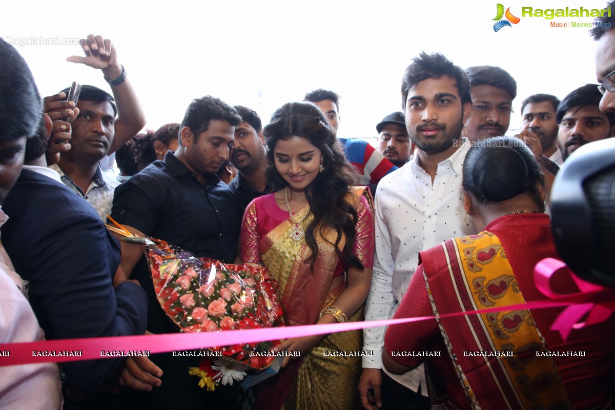 Anupama Parameshwaran Launches Designer & Fancy Sections at Kukatpally Kancheepuram VRK Silks