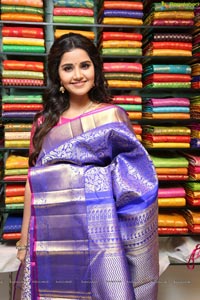 Anupama Parameshwaran at Kukatpally Kancheepuram VRK Silks