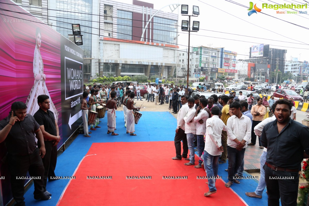 Kanchipuram Kamakshi Silks Grand Launch by Lavanya Tripathi at Woman's World, Chandanagar